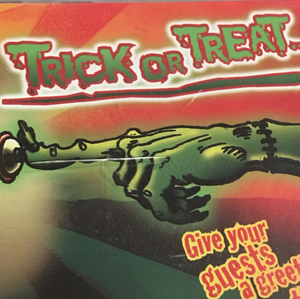 Unforgettable eerie Spirit with the Trick or Treat Halloween CD 1 hour.